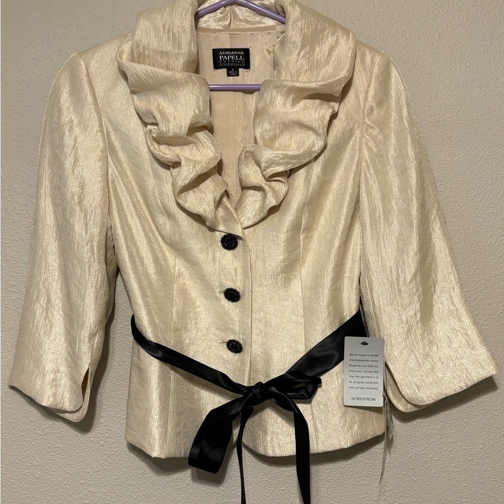 Vintage Inspired Adrianna Papell Cream Blazer with Classy Black Buttons and Sash